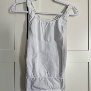 Blanqi pull down nursing tank